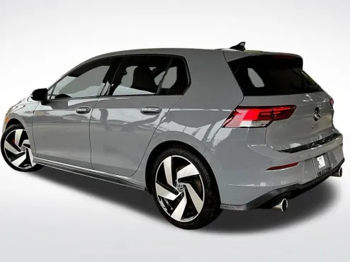 2023 Volkswagen Golf GTI SE photo 4