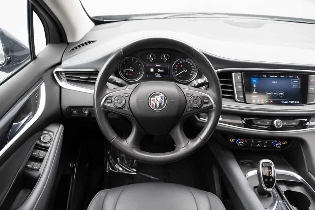 2021 Buick Enclave Essence photo 1
