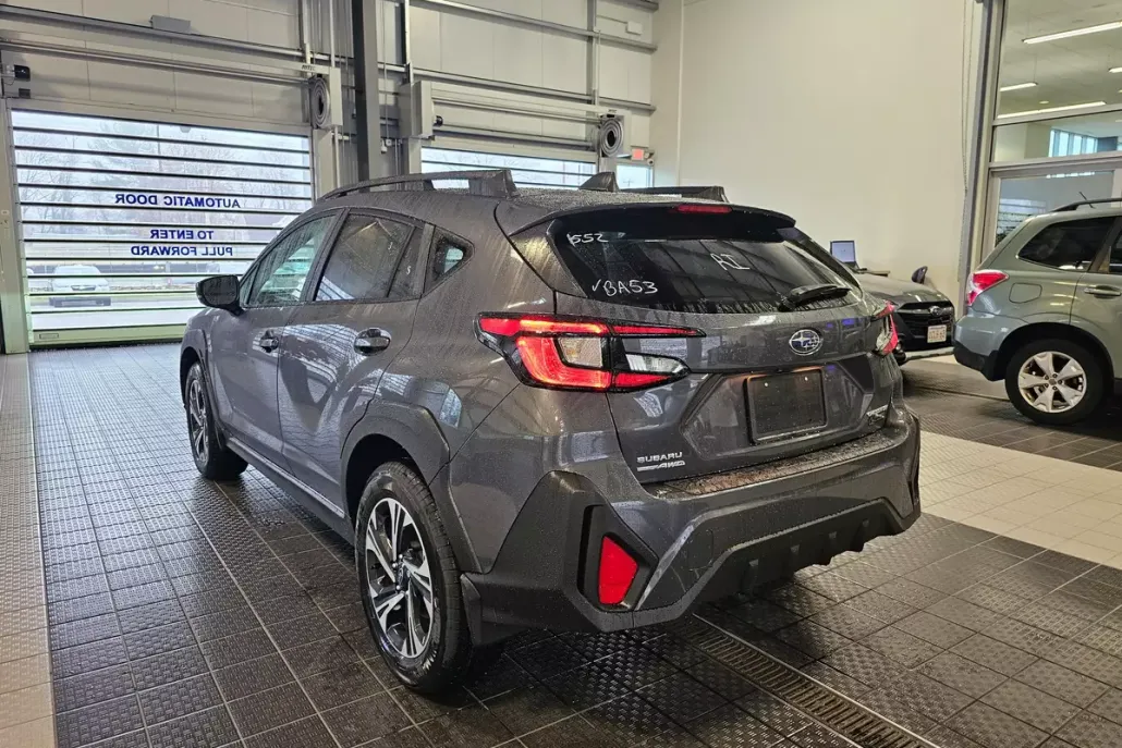 2024 Subaru Crosstrek Premium photo 1
