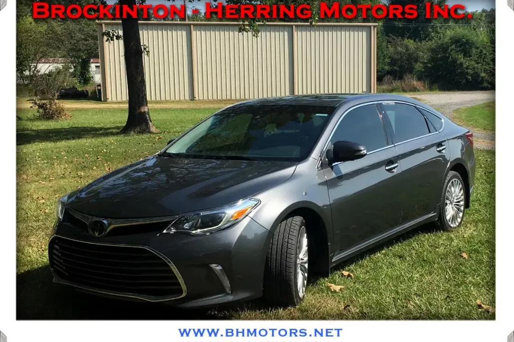 2018 Toyota Avalon XLE Premium photo 1