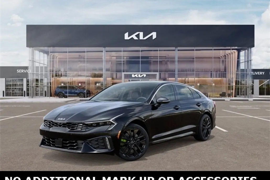 2026 Kia K5 GT photo 1