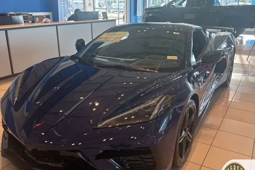 2026 Chevrolet Corvette Stingray 3LT photo 1