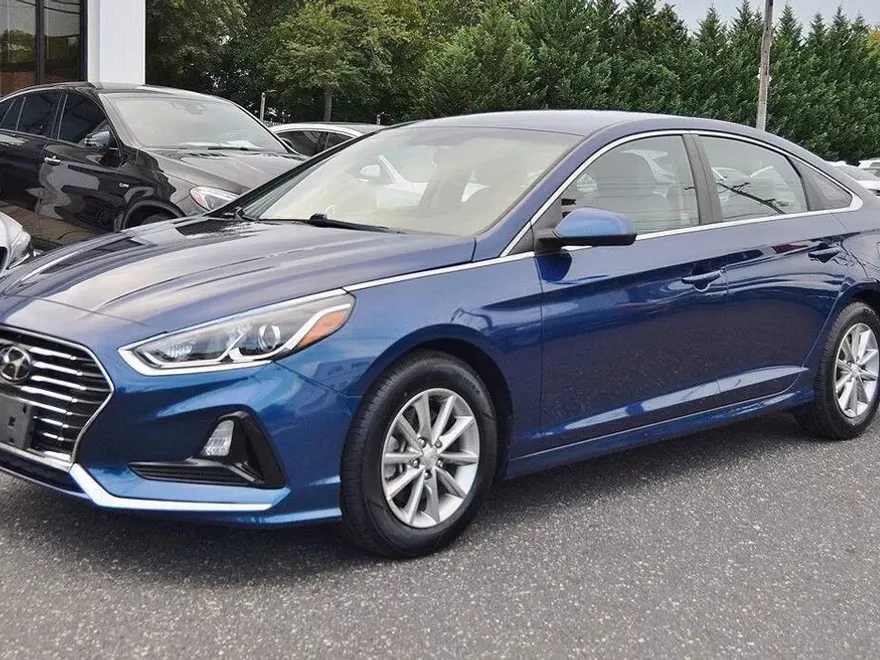 2018 Hyundai Sonata SE photo 1