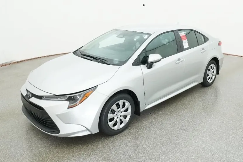 2026 Toyota Corolla LE photo 1