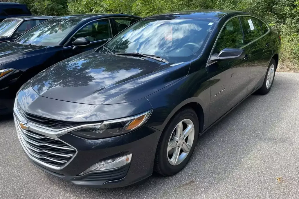 2023 Chevrolet Malibu 1LT photo 1