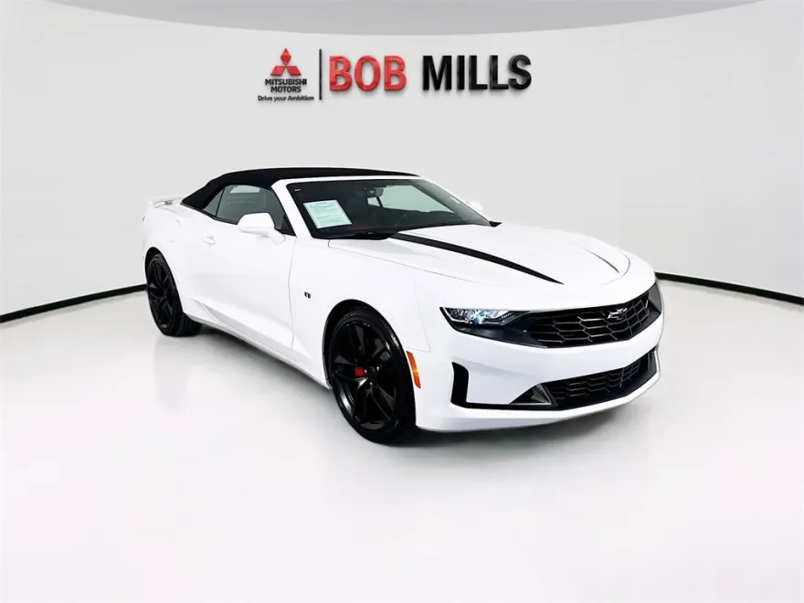 2023 Chevrolet Camaro 3LT photo 1