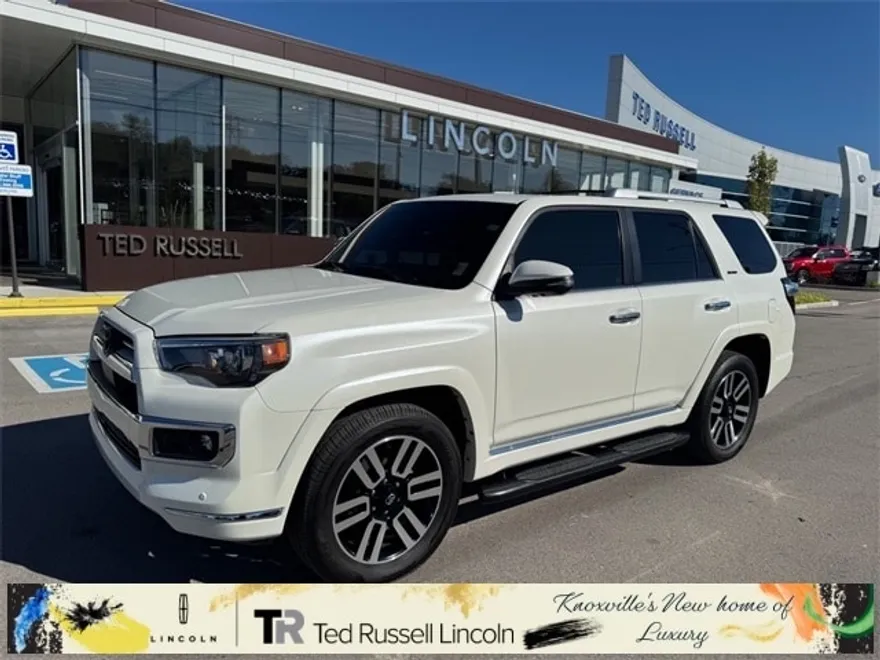 2022 Toyota 4Runner Limited photo 1