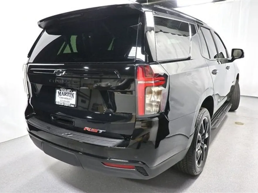 2024 Chevrolet Tahoe RST photo 1