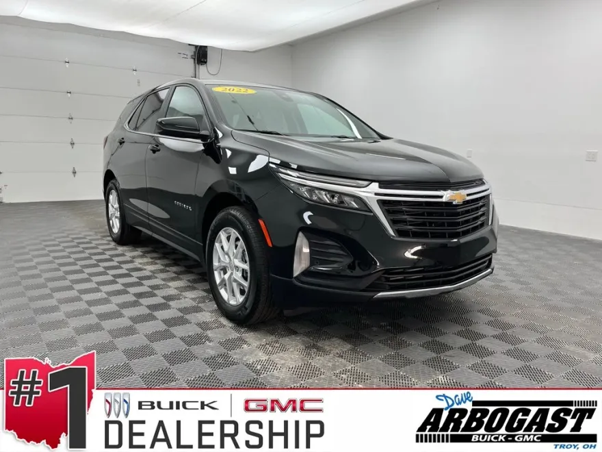 2022 Chevrolet Equinox LT photo 1