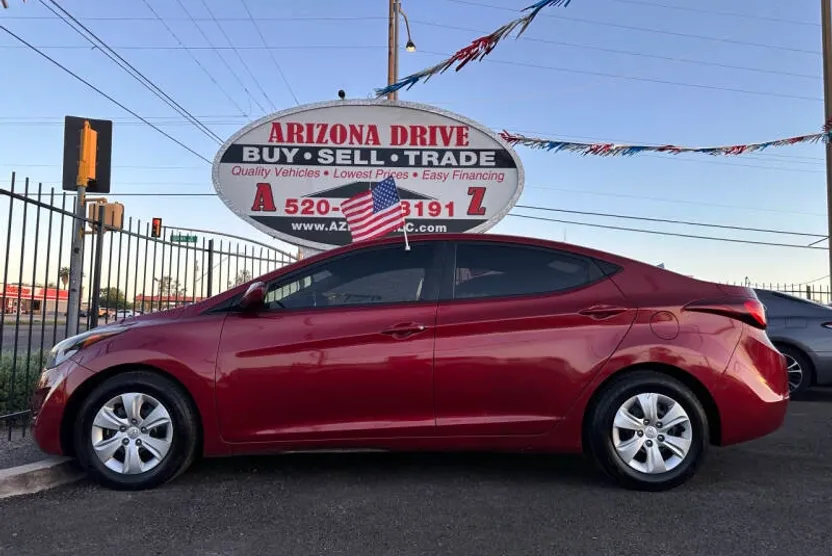 2016 Hyundai Elantra SE photo 1