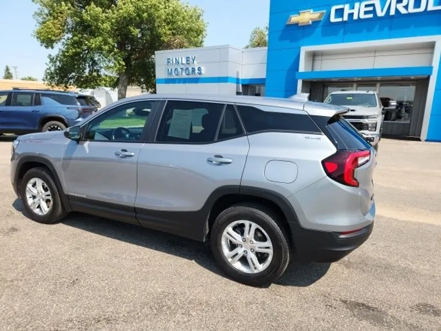 2024 Gmc Terrain SLE photo 1