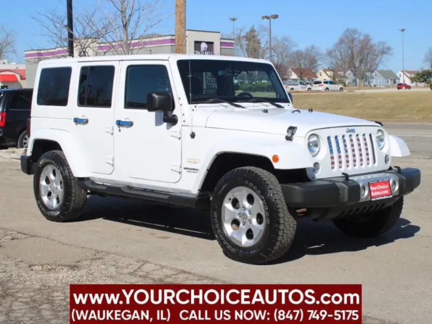 2014 Jeep Wrangler Unlimited Sahara photo 1