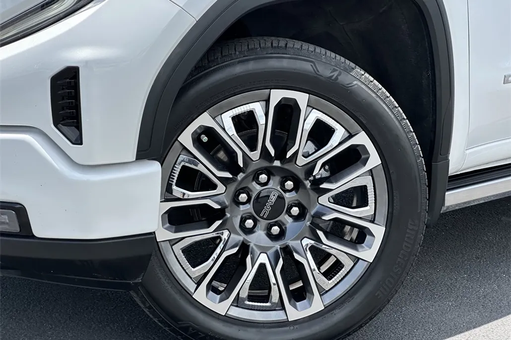 2023 Gmc Sierra 1500 Denali Ultimate photo 1