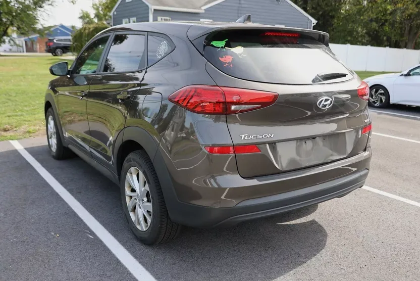 2019 Hyundai Tucson SE photo 1
