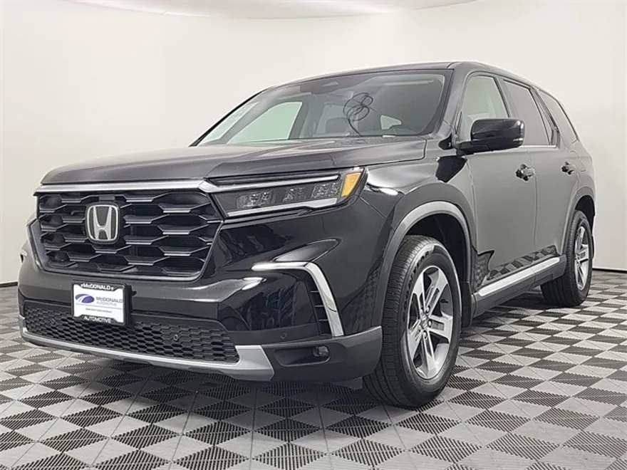 2024 Honda Pilot EX-L photo 1