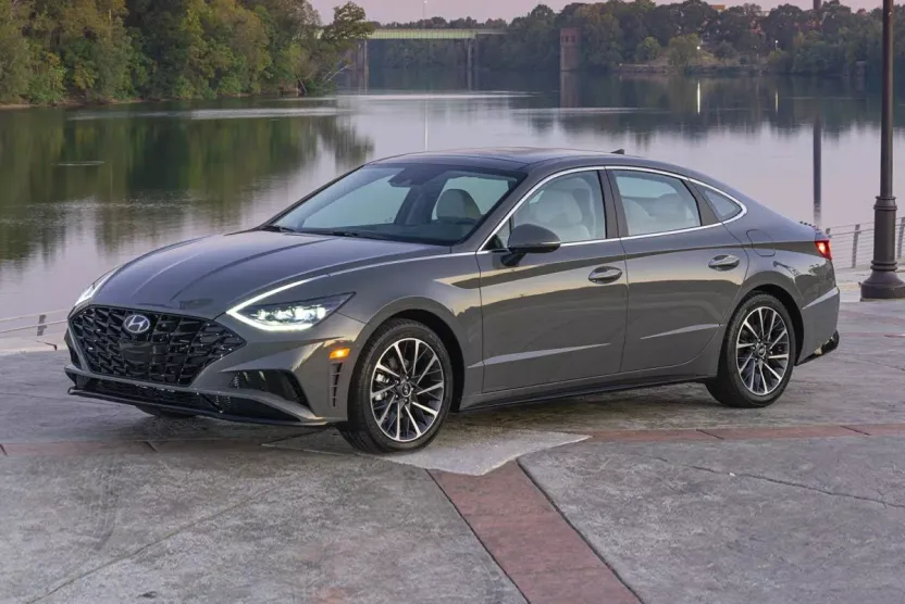 2021 Hyundai Sonata SE photo 1