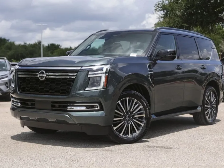 2025 Nissan Armada Platinum Reserve photo 1