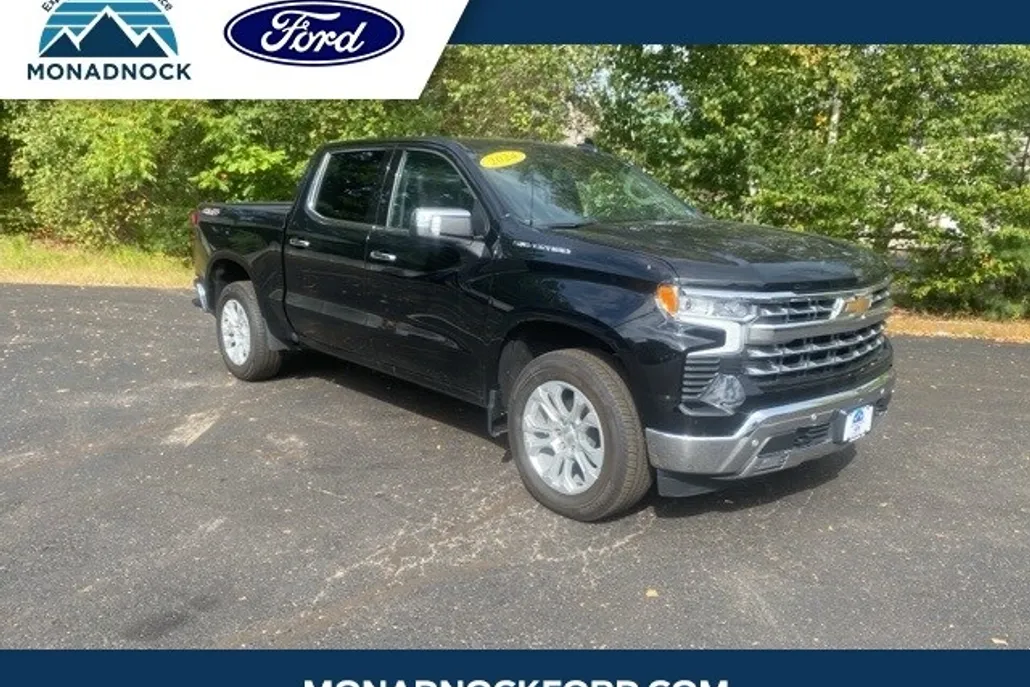 2024 Chevrolet Silverado 1500 LTZ photo 1