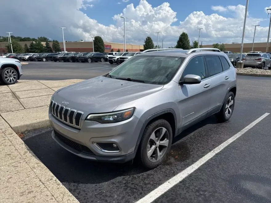 2019 Jeep Cherokee Limited photo 1