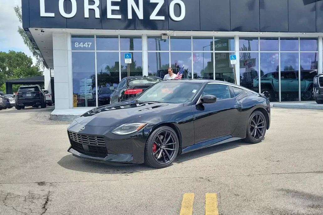 2024 Nissan Z Performance photo 1