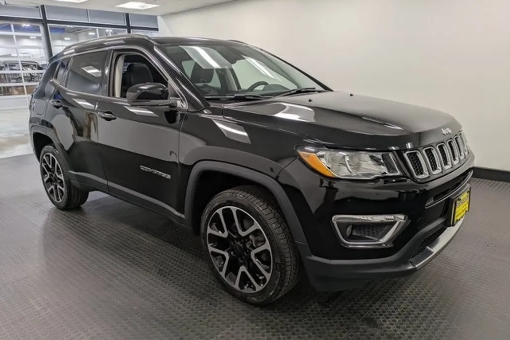 2018 Jeep Compass Limited photo 1
