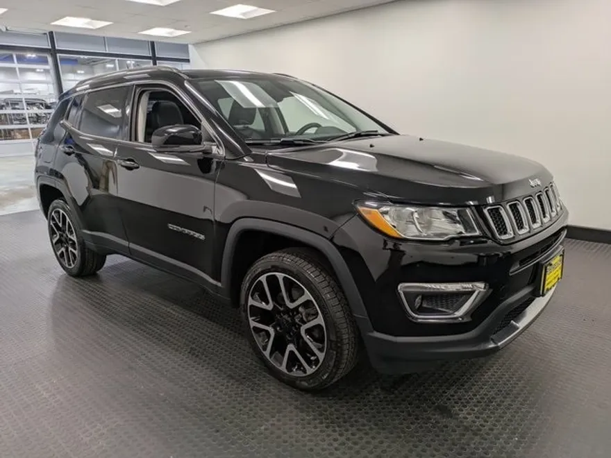 2018 Jeep Compass Limited photo 1