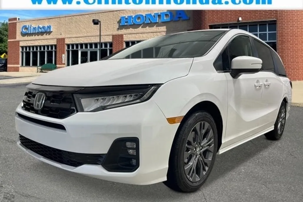 2025 Honda Odyssey Touring photo 1