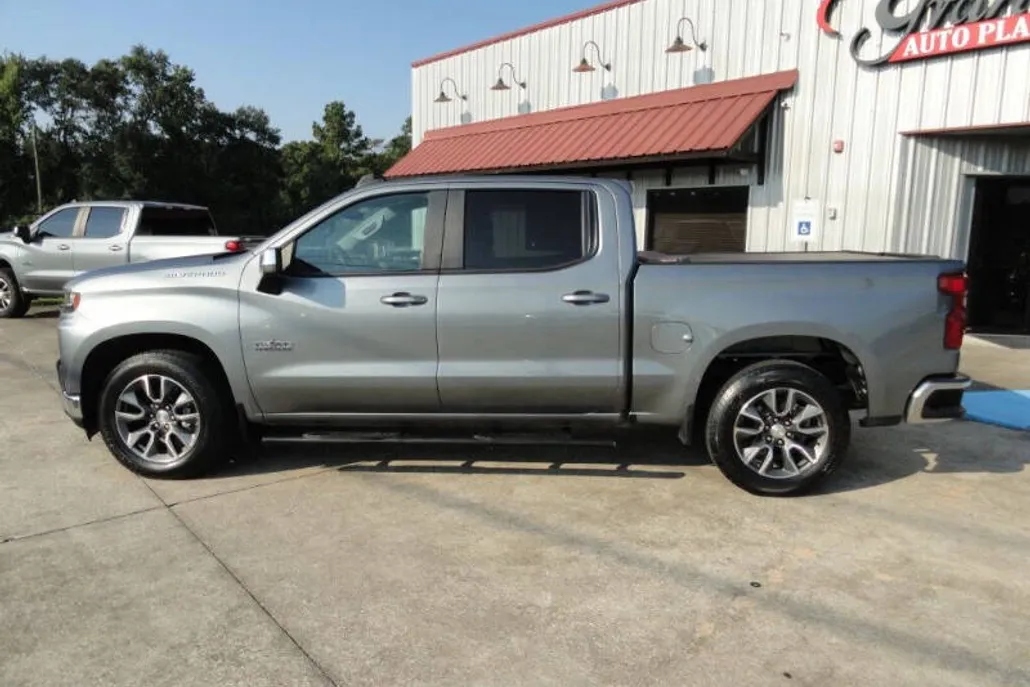 2020 Chevrolet Silverado 1500 Texas Edition photo 1