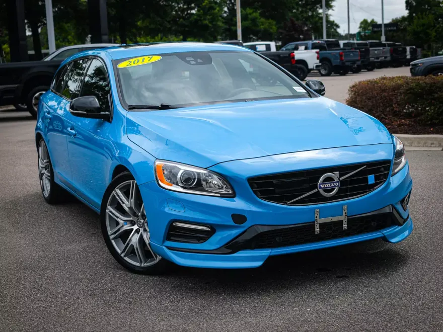2017 Volvo V60 Polestar photo 1