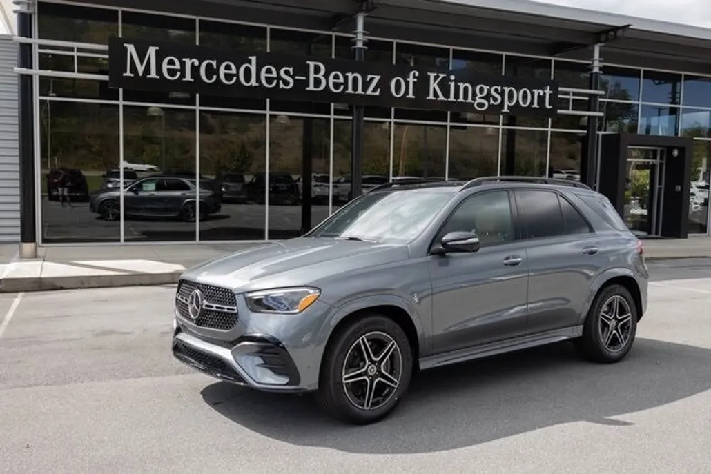 2026 Mercedes Benz GLE 450 4MATIC photo 1