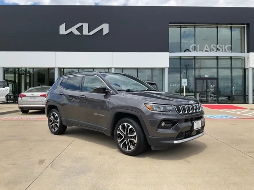 2024 Jeep Compass Limited photo 1