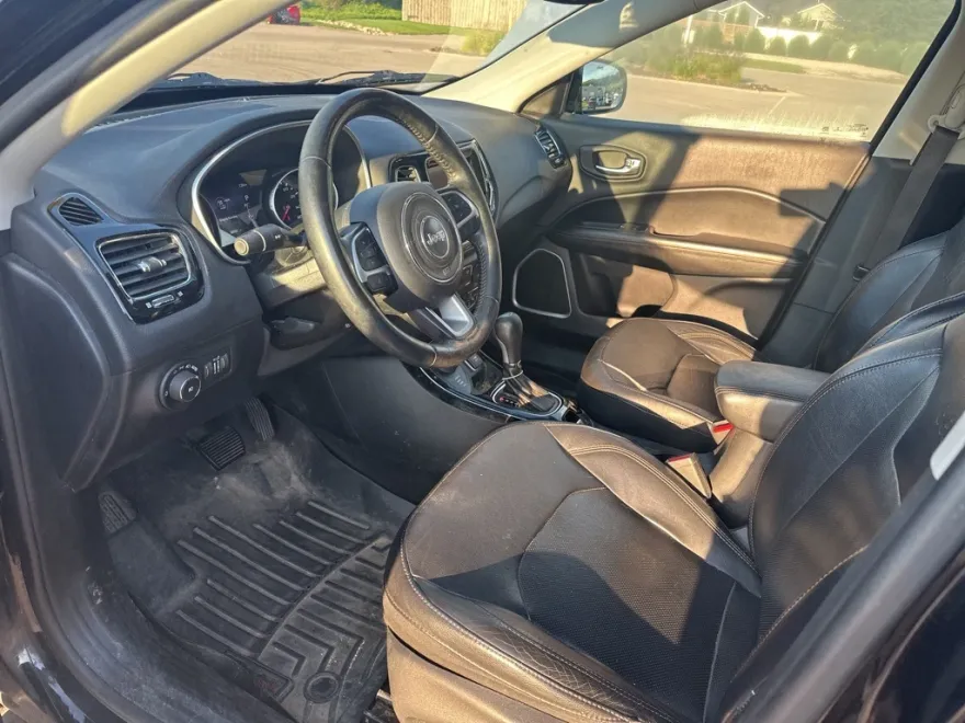 2018 Jeep Compass Limited photo 1