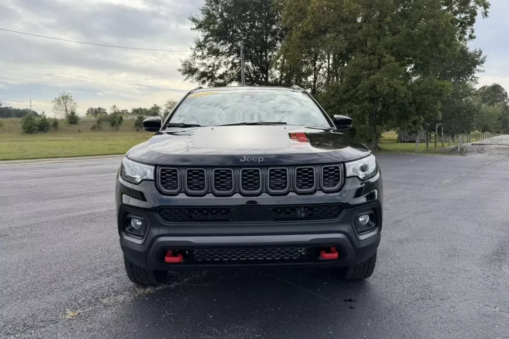 2026 Jeep Compass Trailhawk Sport photo 1