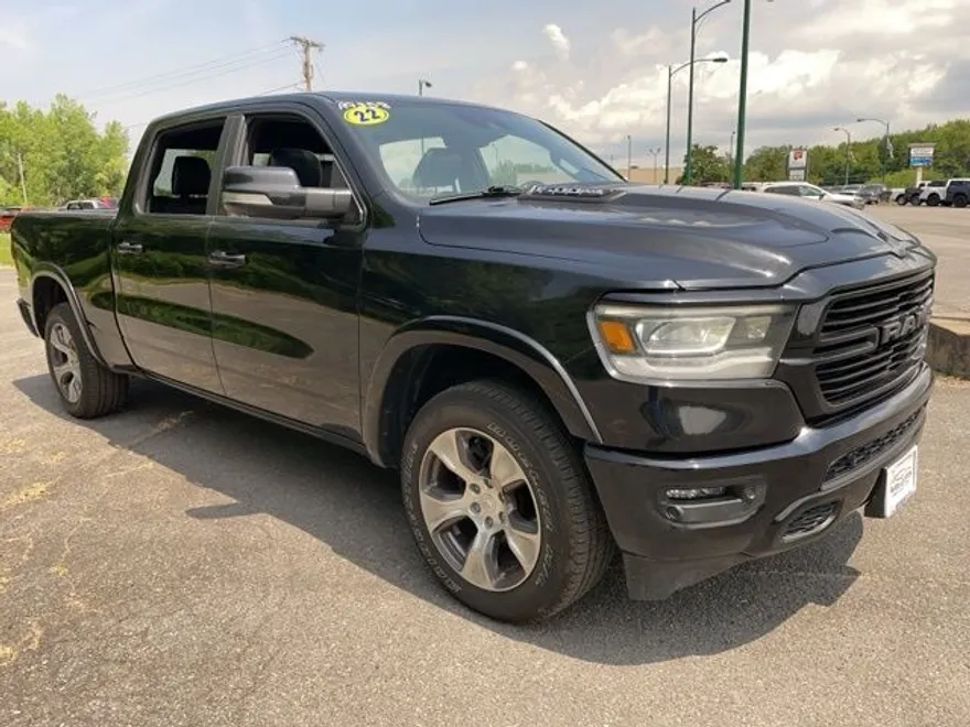 2022 Ram 1500 Laramie photo 1