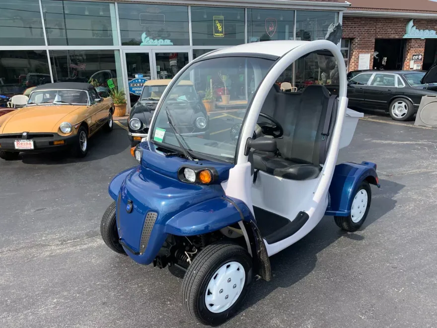 2013 Polaris GEM photo 1