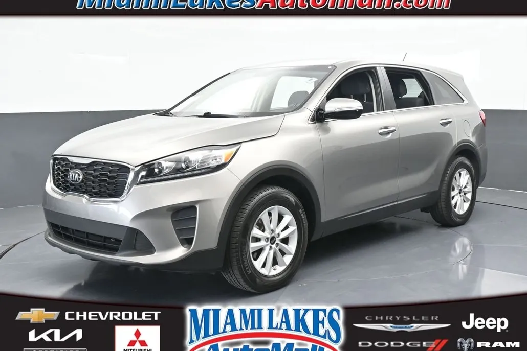 2019 Kia Sorento LX photo 1