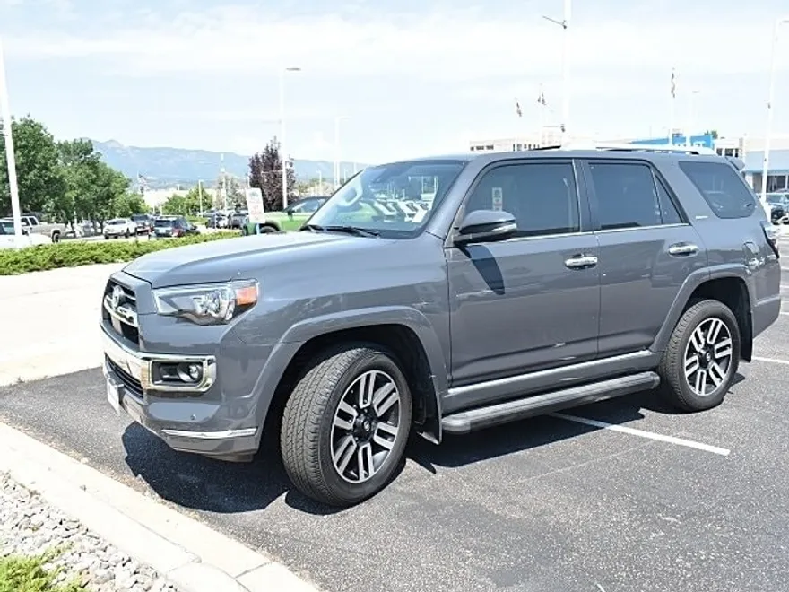 2024 Toyota 4Runner Limited photo 1