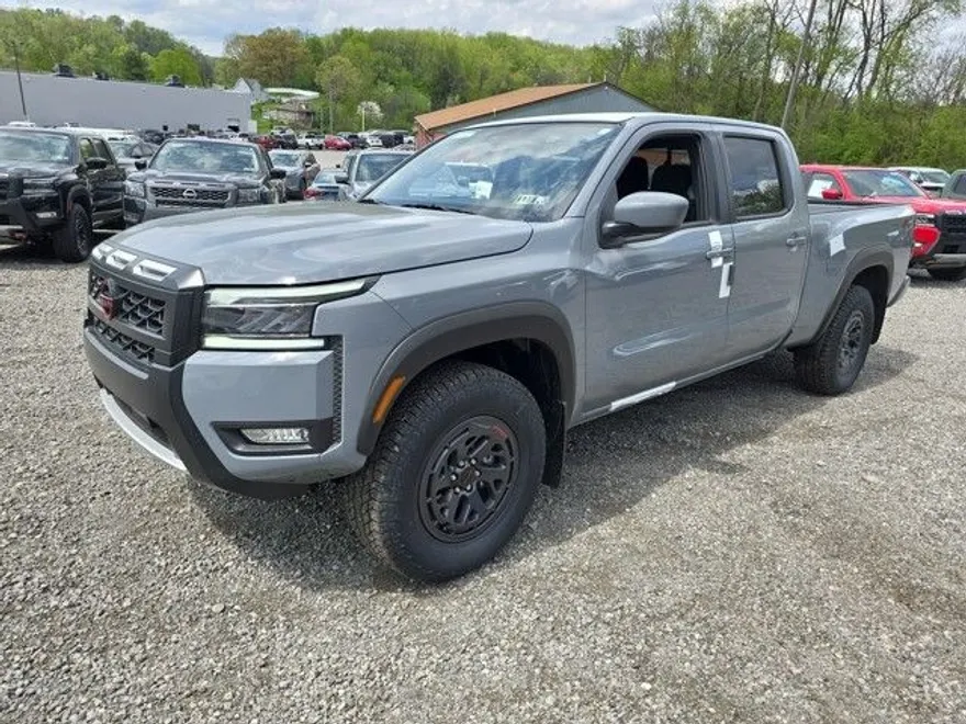 2025 Nissan Frontier PRO-4X photo 1