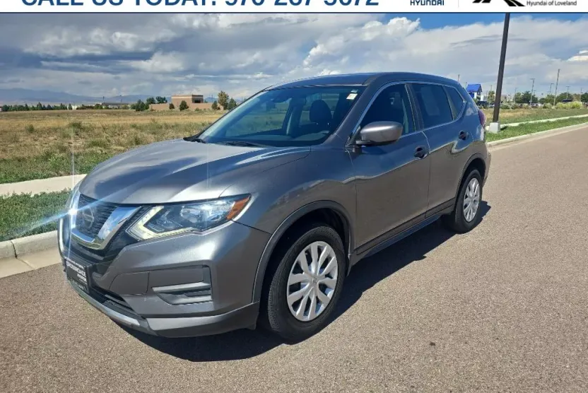 2020 Nissan Rogue S photo 1