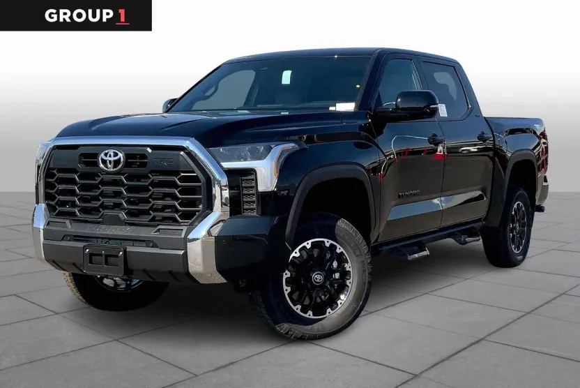 2026 Toyota Tundra SR5 CrewMax photo 1