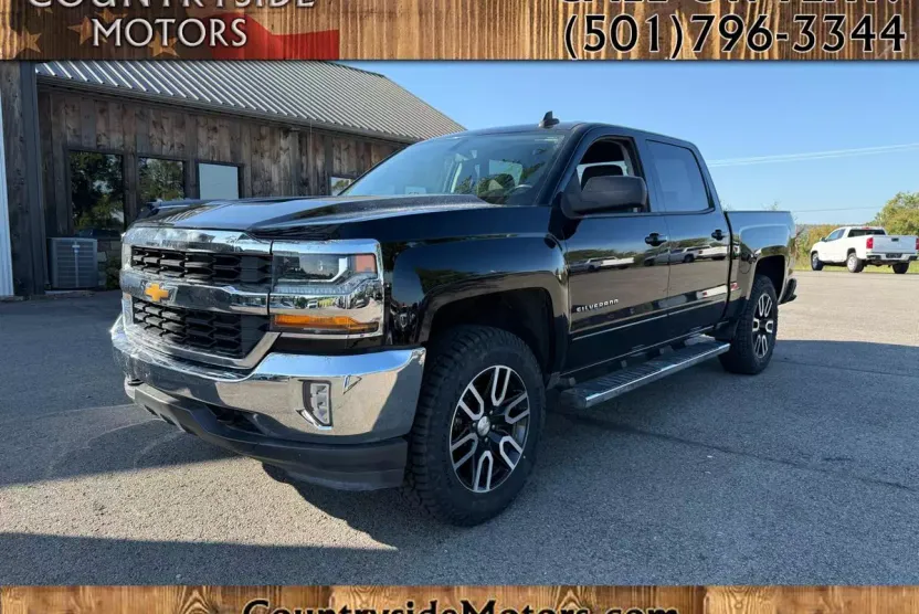 2018 Chevrolet Silverado 1500 LT photo 1