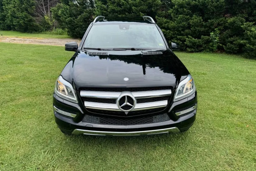 2015 Mercedes Benz GL 450 photo 1