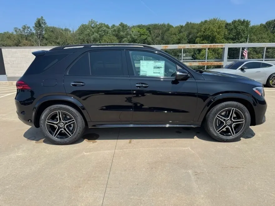 2026 Mercedes Benz GLE 350 4MATIC photo 1
