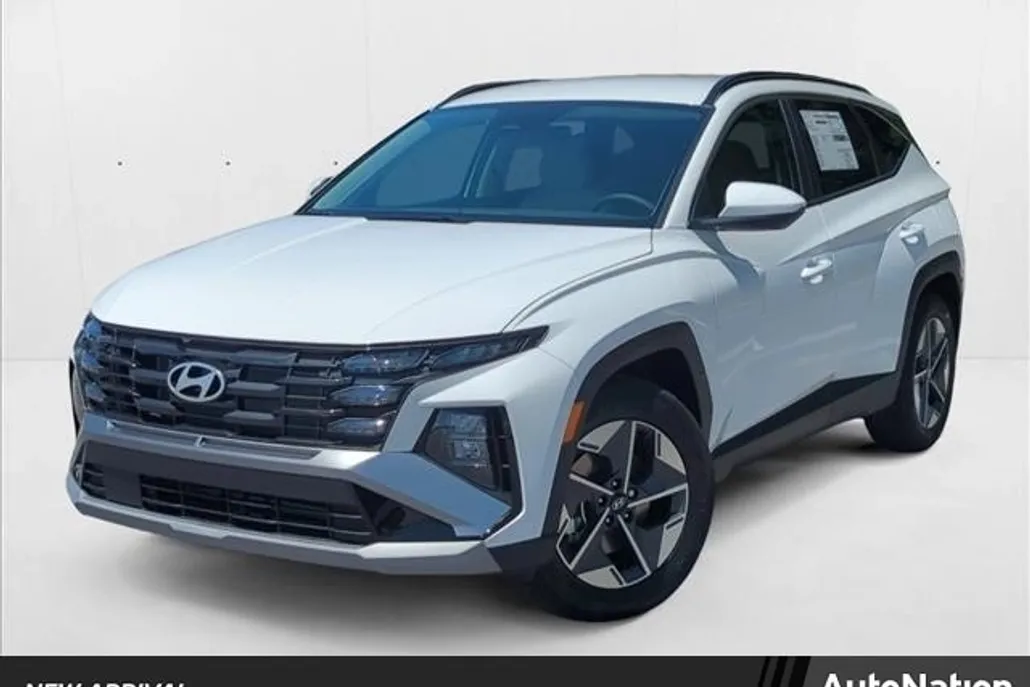 2025 Hyundai Tucson SEL Sport photo 1