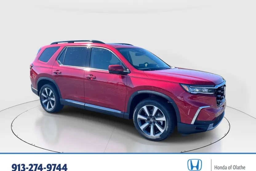 2025 Honda Pilot Touring photo 1