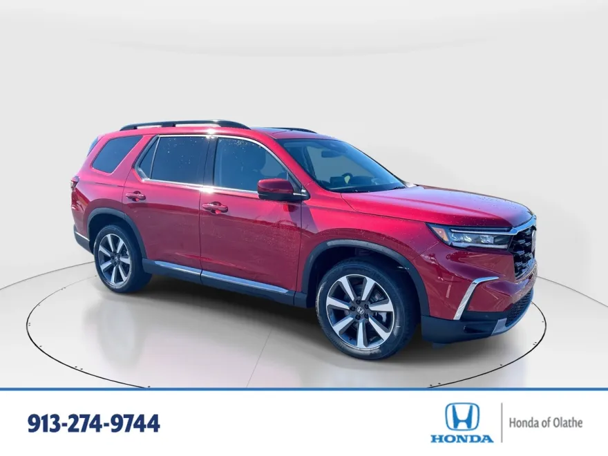 2025 Honda Pilot Touring photo 1
