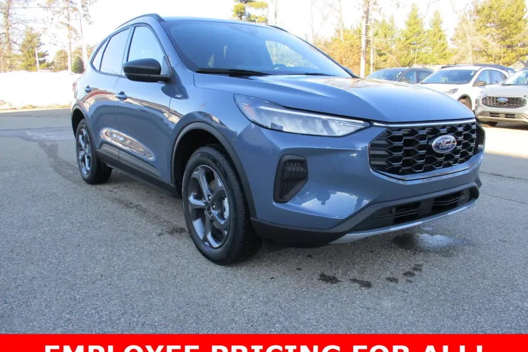 2025 Ford Escape ST-Line photo 1