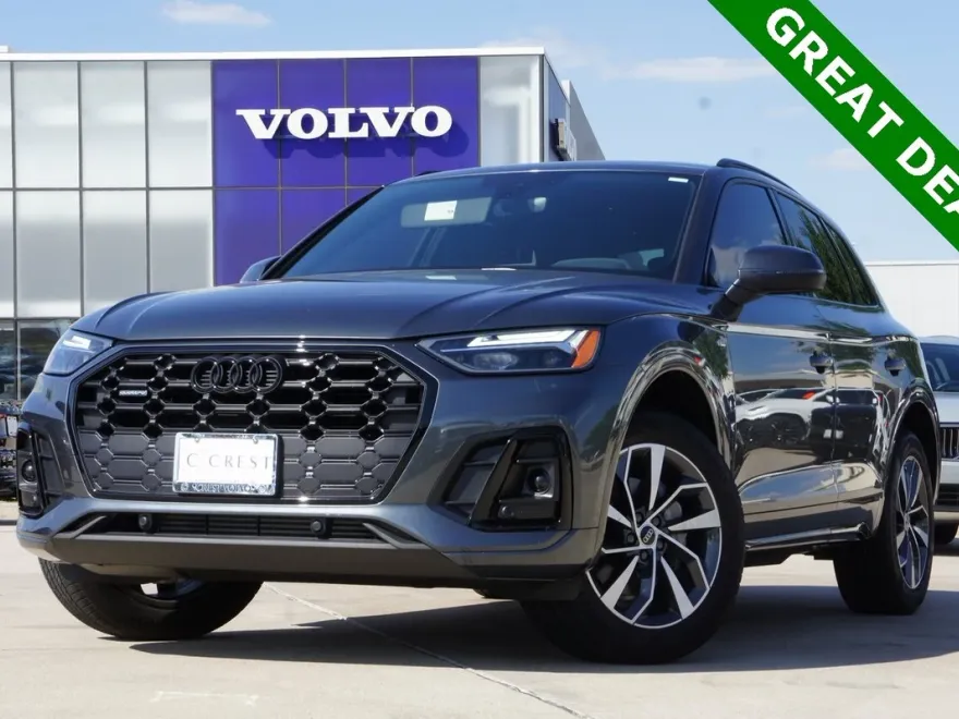 2024 Audi Q5 45 S line Premium photo 1