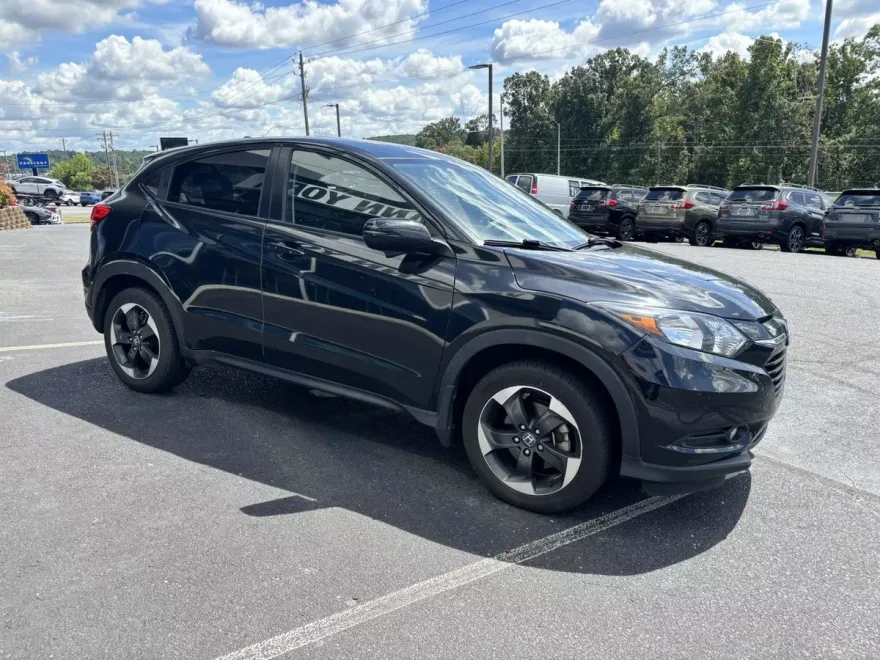 2018 Honda HR-V EX photo 1