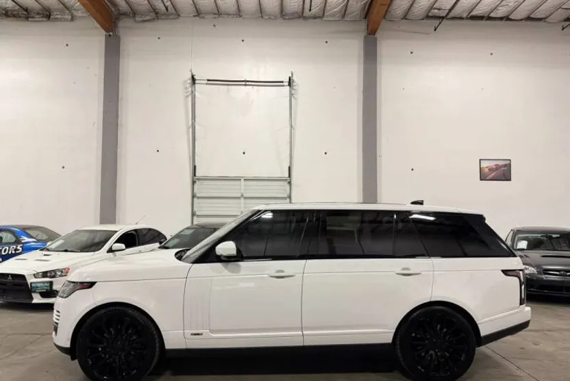 2018 Land Rover Range Rover Supercharged LWB photo 1